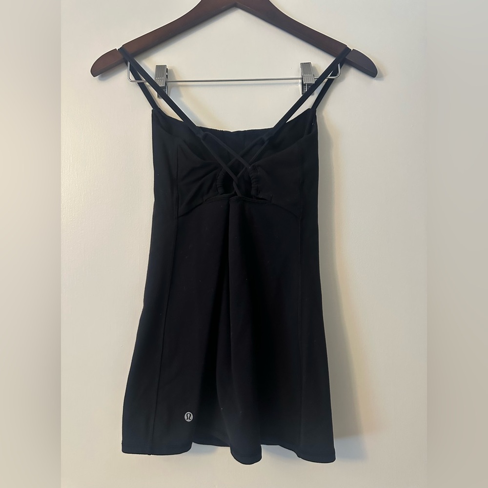 Lululemon Black Criss Cross Strappy Fitted Athletic Workout Tank Top Size 6 - Picture 2 of 5
